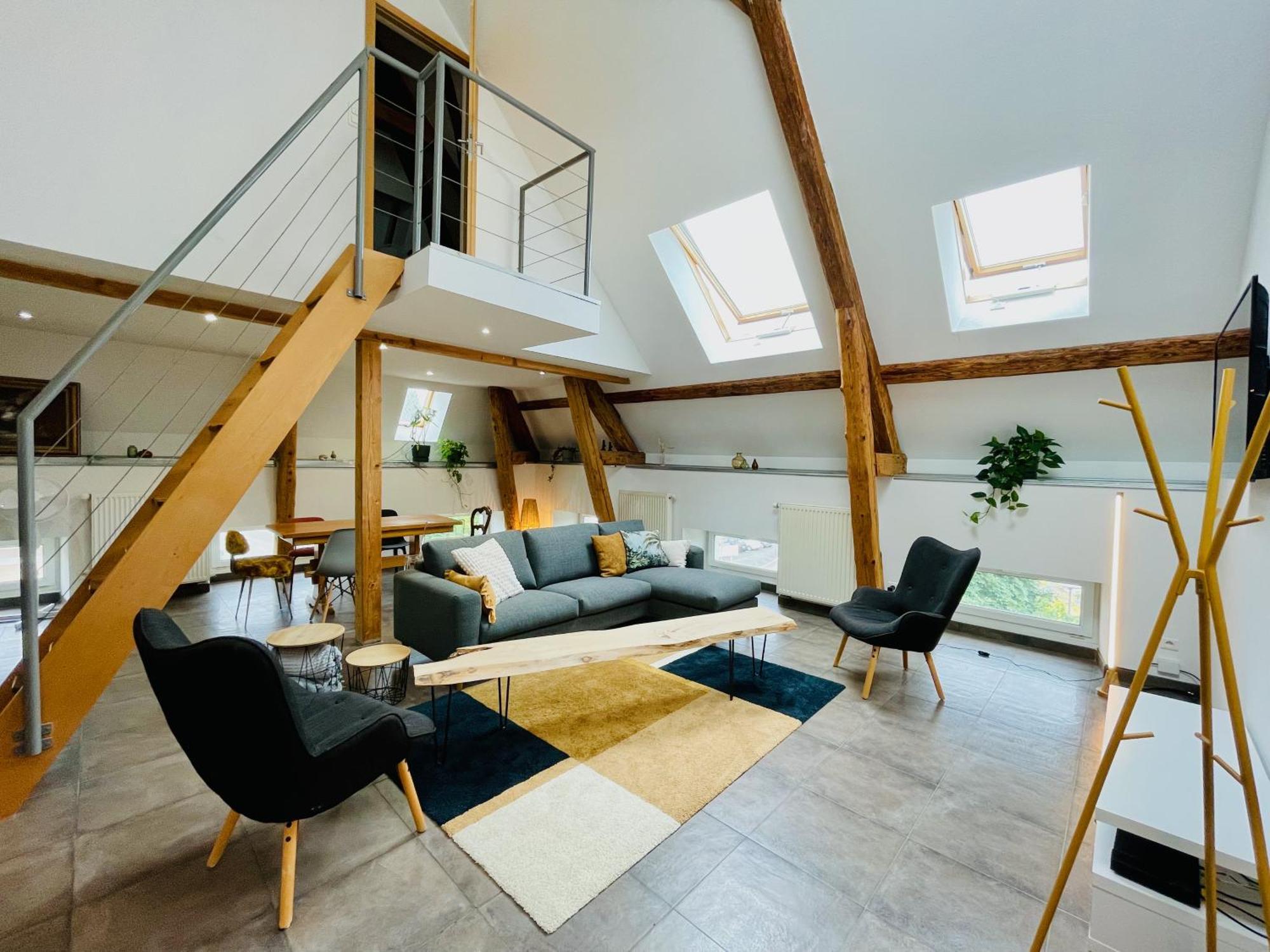 Duplex + Parking Gratuit Facile Διαμέρισμα Sainte-Suzanne  Εξωτερικό φωτογραφία
